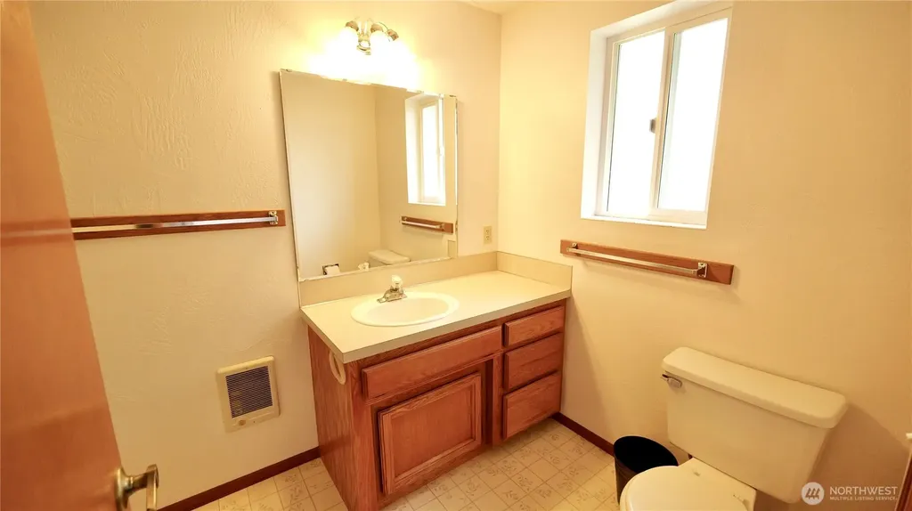 52 Hampton Court Sequim WA 98382