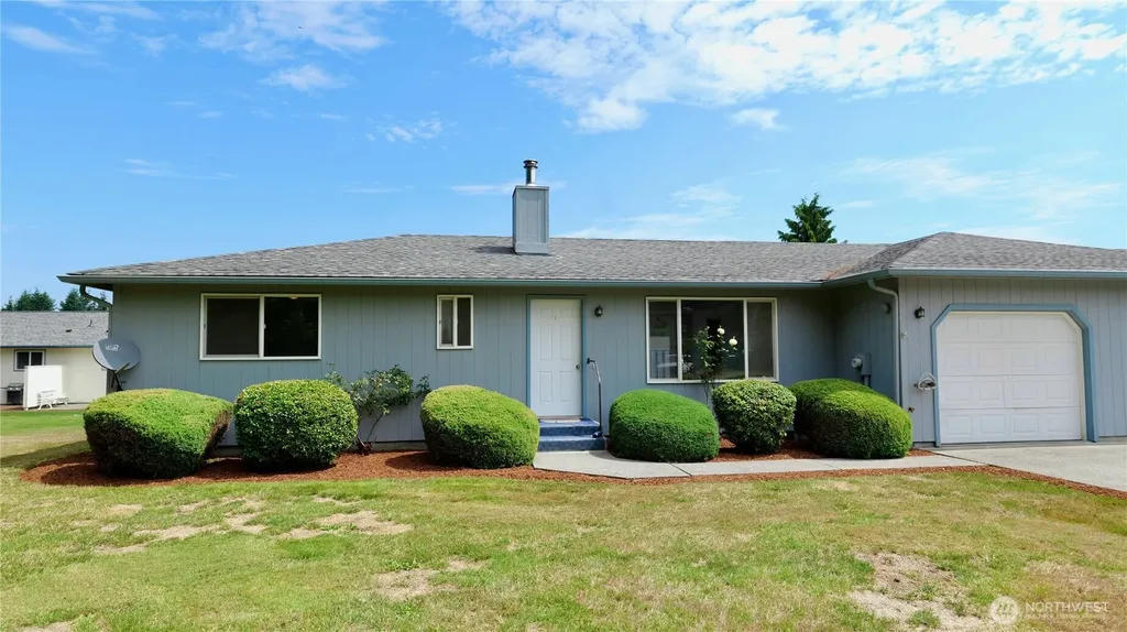 52 Hampton Court Sequim WA 98382