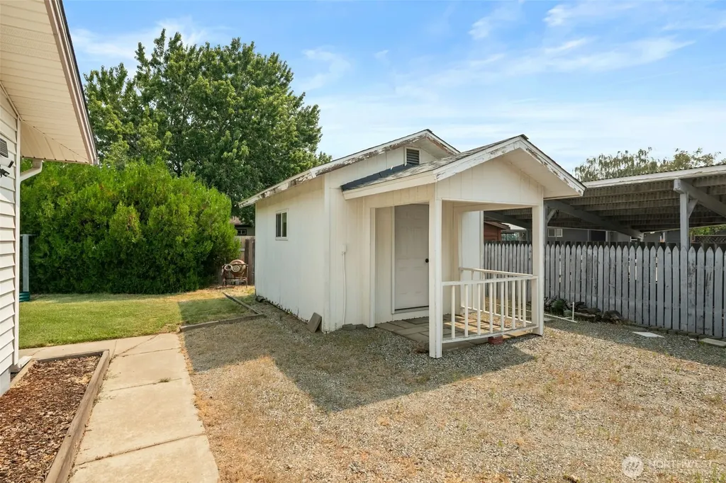 1809 Sorensen Avenue Wenatchee WA 98801