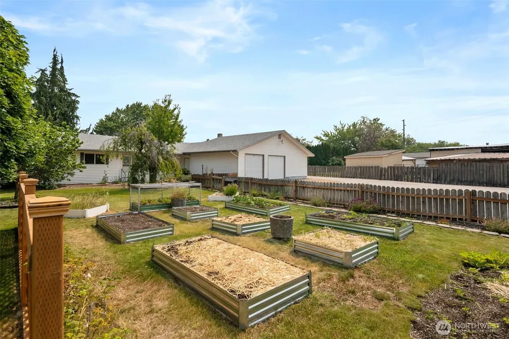 1809 Sorensen Avenue Wenatchee WA 98801