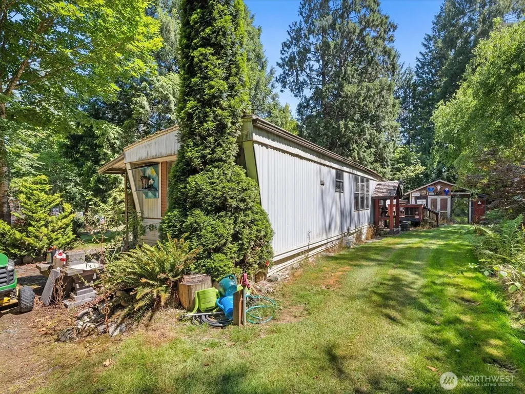 15727 State Route 9 SE Snohomish WA 98296