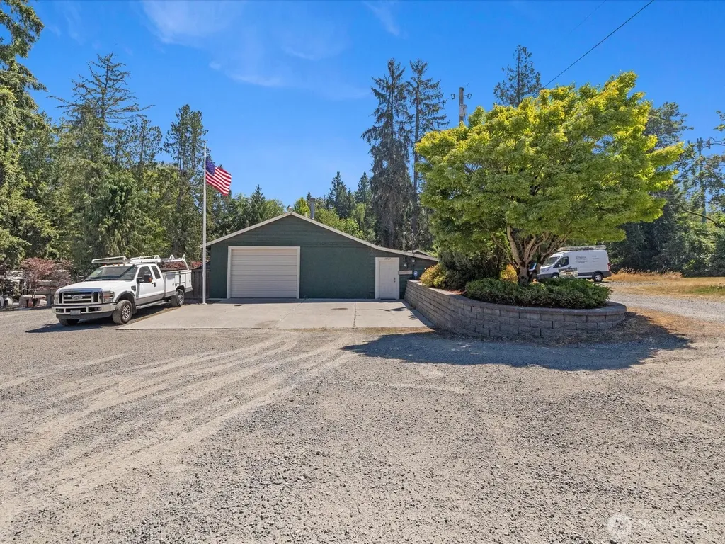 15727 State Route 9 SE Snohomish WA 98296