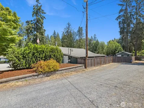 15727 State Route 9 SE Snohomish WA 98296
