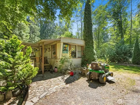 15727 State Route 9 SE Snohomish WA 98296