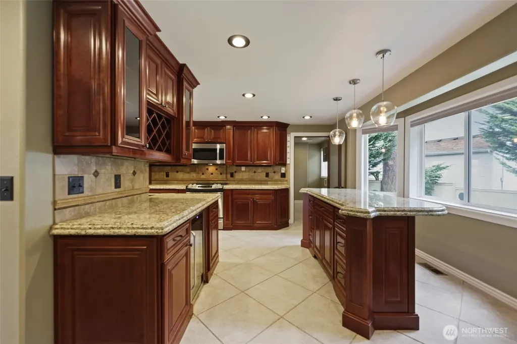 3508 Stevens Drive NE Lacey WA 98516