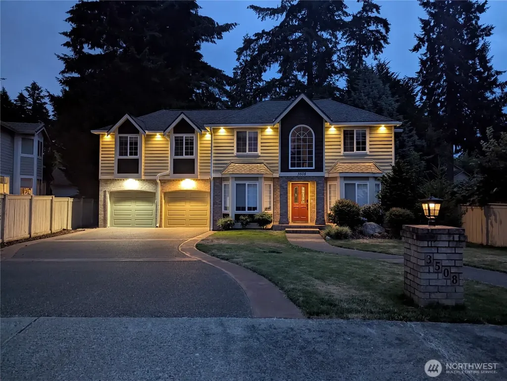 3508 Stevens Drive NE Lacey WA 98516