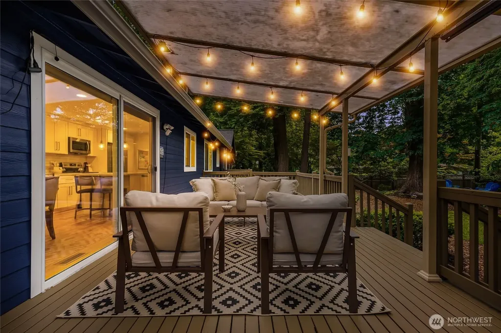 1928 218th Lane SE Sammamish WA 98075