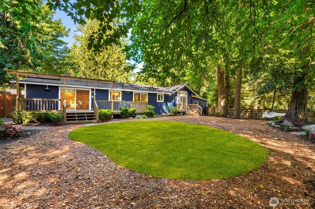 1928 218th Lane SE Sammamish WA 98075