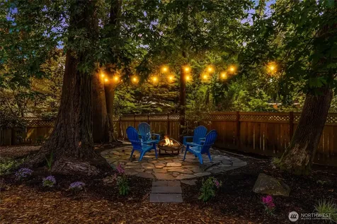 1928 218th Lane SE Sammamish WA 98075