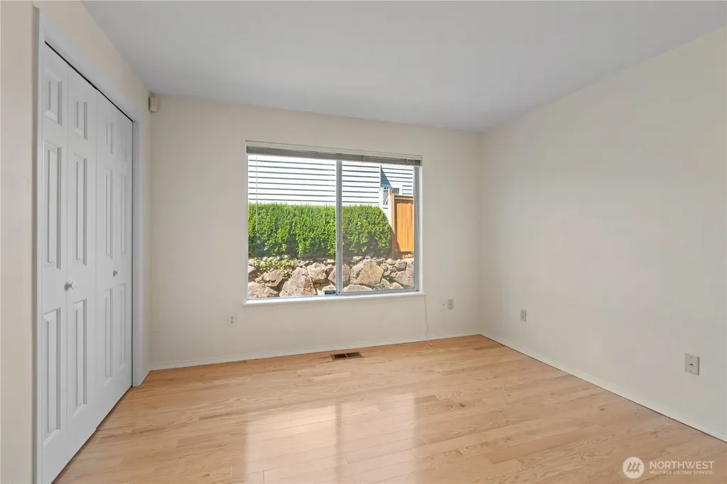 32708 19th Place SW Federal Way WA 98023