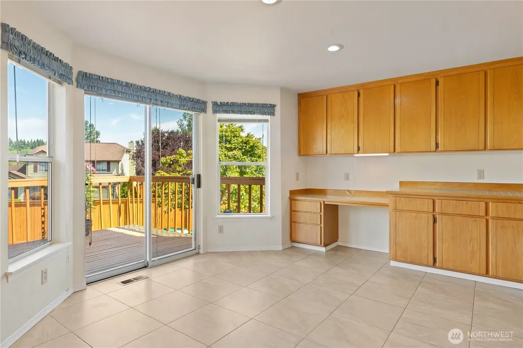 32708 19th Place SW Federal Way WA 98023