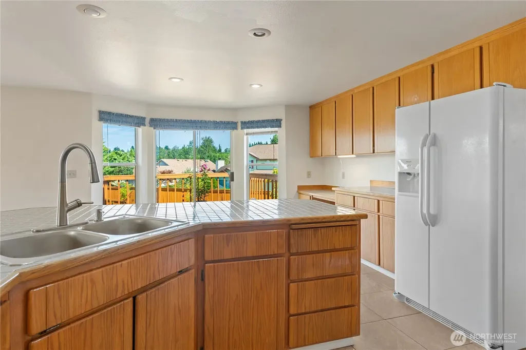 32708 19th Place SW Federal Way WA 98023