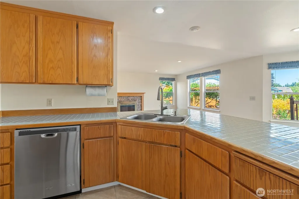 32708 19th Place SW Federal Way WA 98023