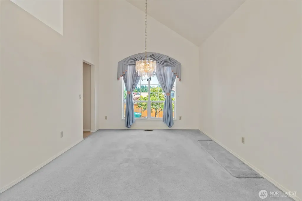 32708 19th Place SW Federal Way WA 98023