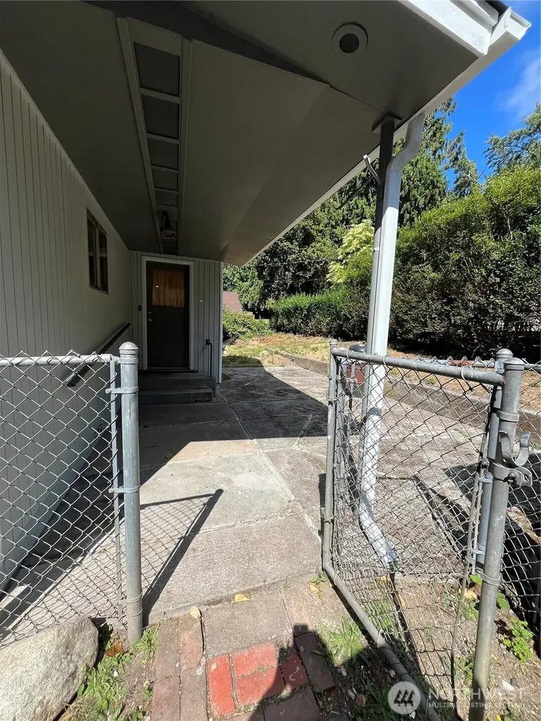 3818 Sundown Drive Bremerton WA 98312