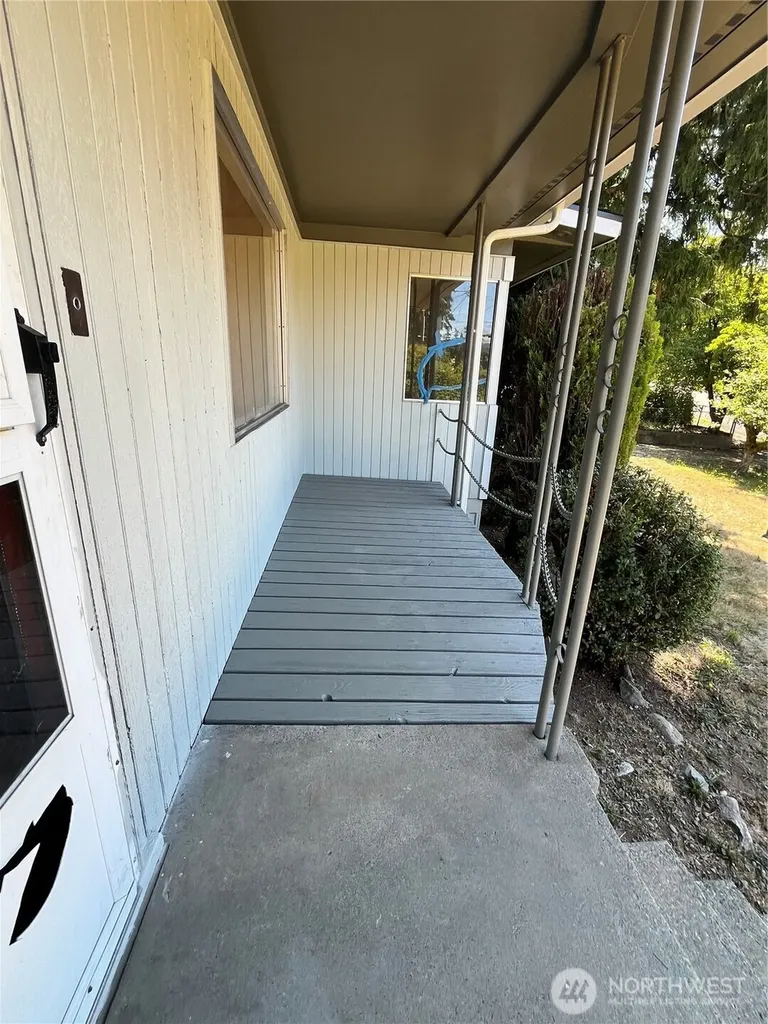 3818 Sundown Drive Bremerton WA 98312