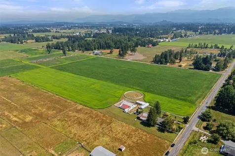 21304 SE 448th Street Enumclaw WA 98022