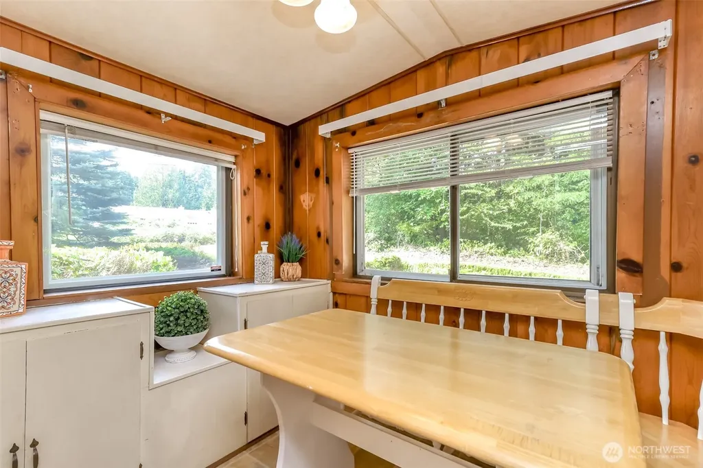 5206 W Werner Road Bremerton WA 98312