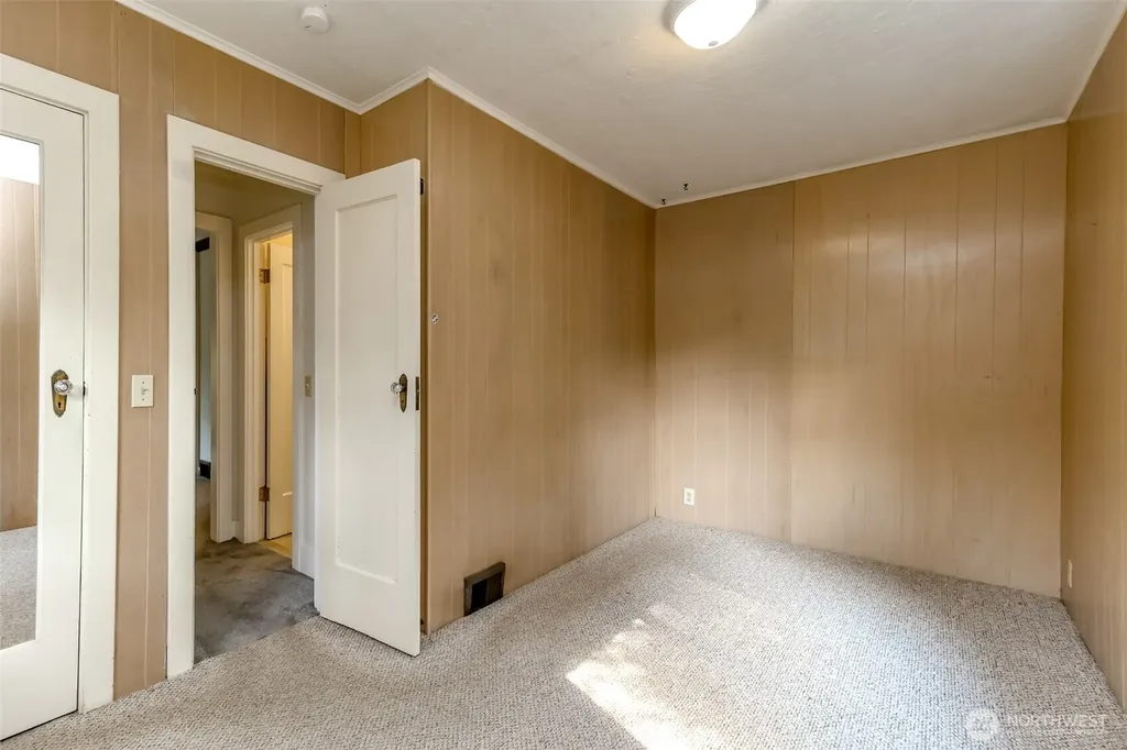 5206 W Werner Road Bremerton WA 98312