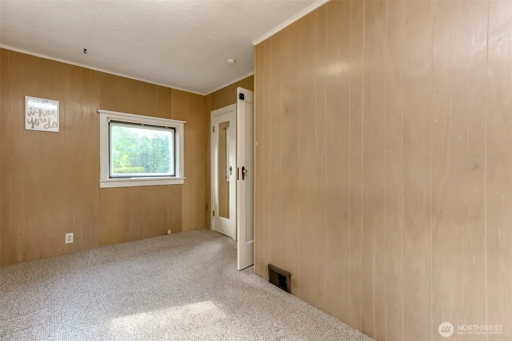 5206 W Werner Road Bremerton WA 98312