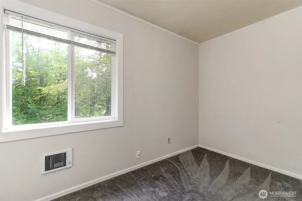 5206 W Werner Road Bremerton WA 98312