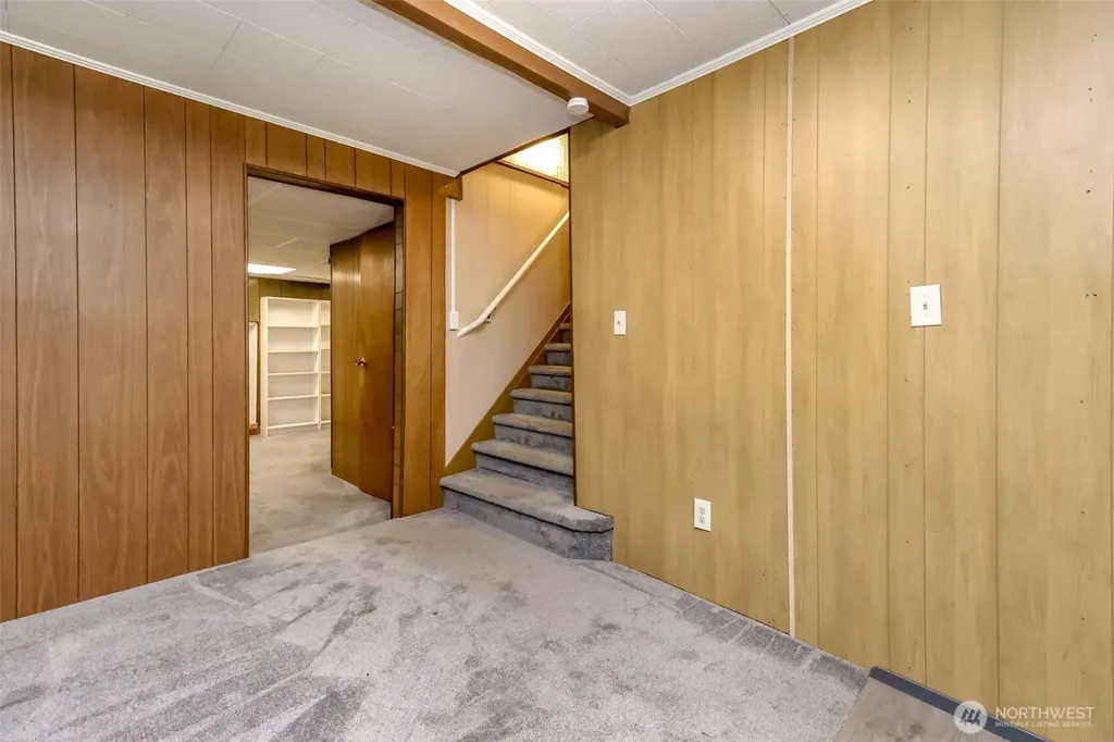 5206 W Werner Road Bremerton WA 98312
