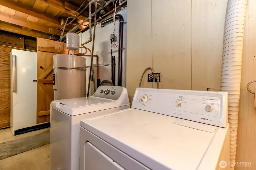 5206 W Werner Road Bremerton WA 98312