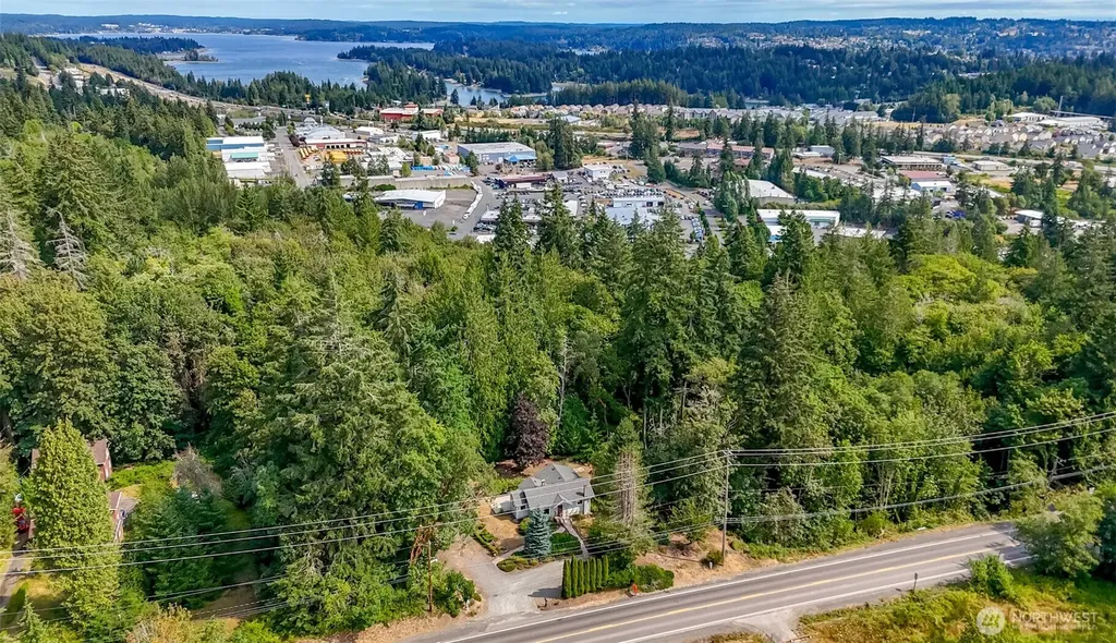 5206 W Werner Road Bremerton WA 98312