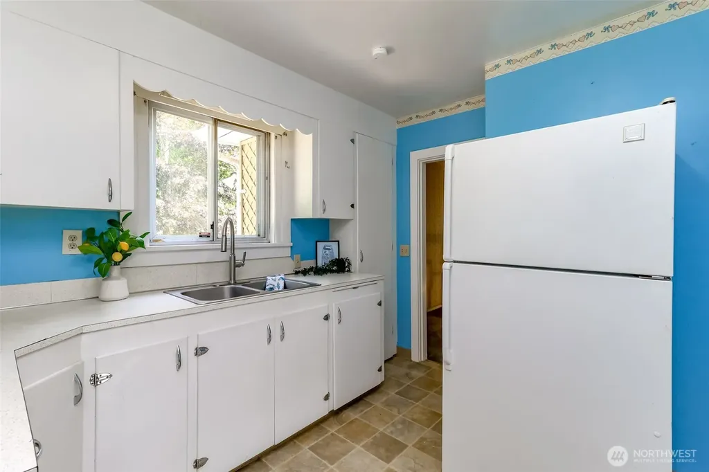 5206 W Werner Road Bremerton WA 98312