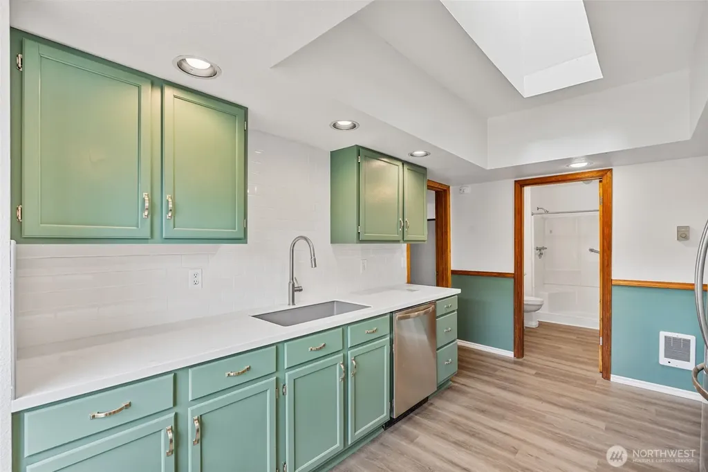 725 W Main Avenue Morton WA 98356
