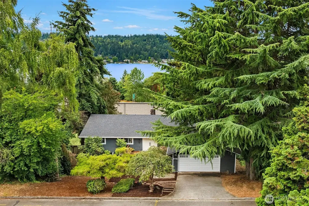 5761 110th Ave SE Bellevue WA 98006