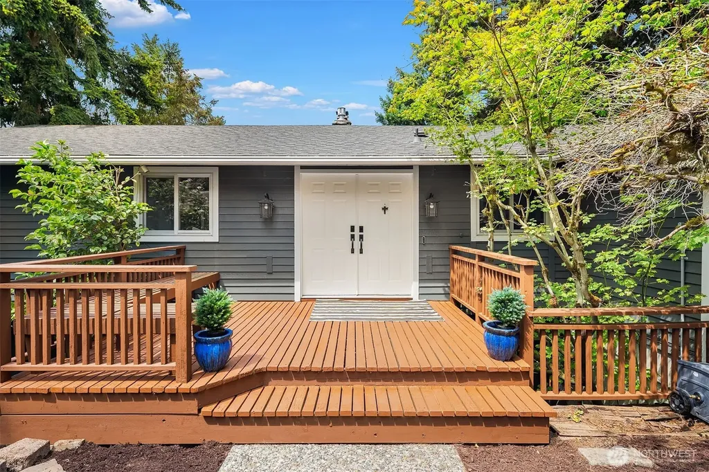 5761 110th Ave SE Bellevue WA 98006