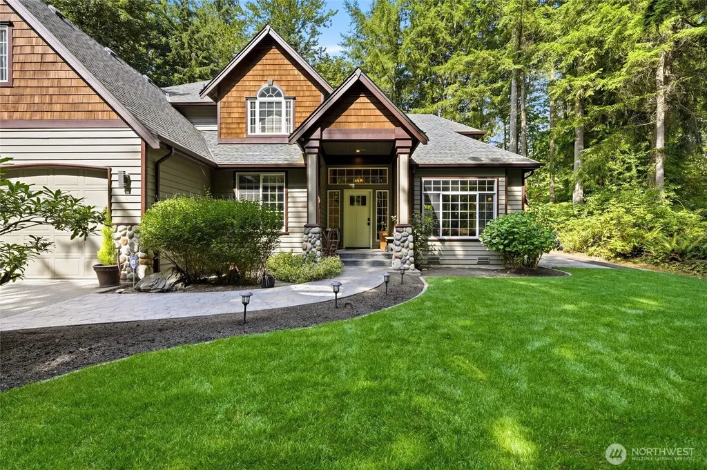 32704 193rd Avenue SE Kent WA 98042