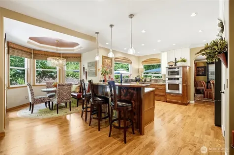 32704 193rd Avenue SE Kent WA 98042