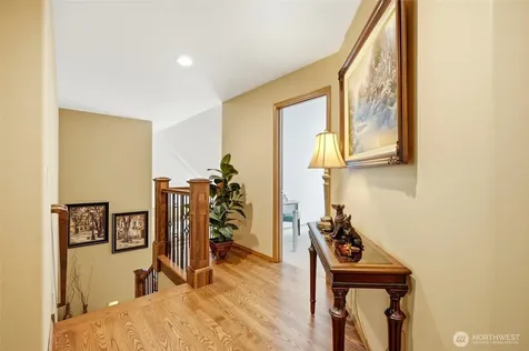 32704 193rd Avenue SE Kent WA 98042