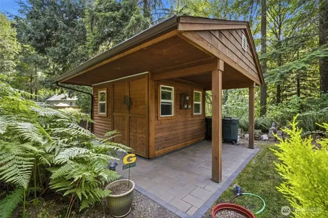 32704 193rd Avenue SE Kent WA 98042