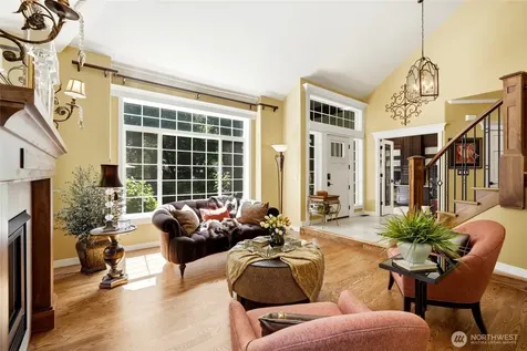 32704 193rd Avenue SE Kent WA 98042