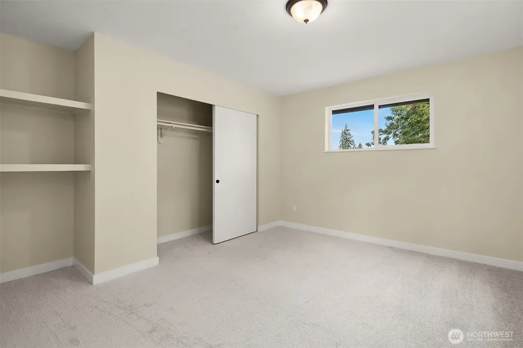 5702 218th Street SE Woodinville WA 98072