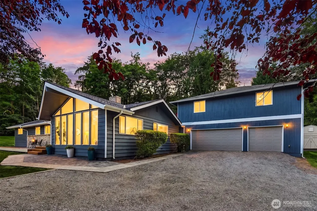 5702 218th Street SE Woodinville WA 98072