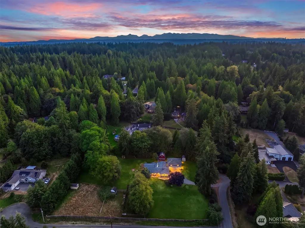 5702 218th Street SE Woodinville WA 98072