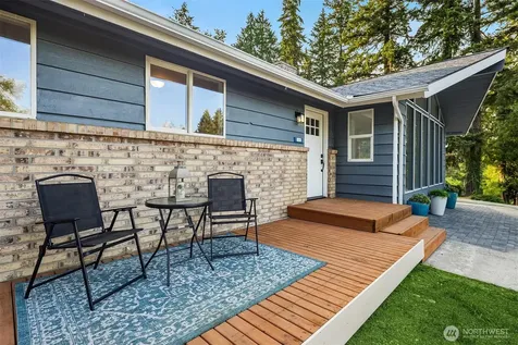 5702 218th Street SE Woodinville WA 98072