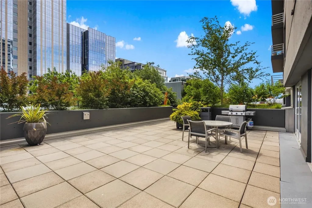 1415 2nd Avenue Seattle WA 98101
