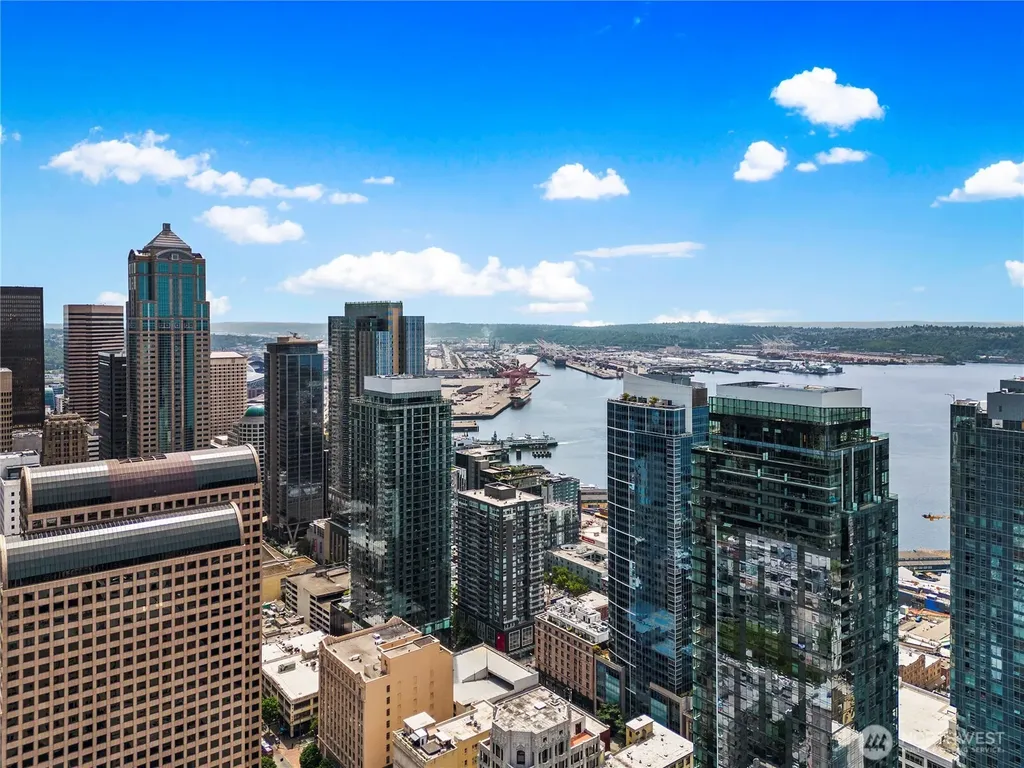 1415 2nd Avenue Seattle WA 98101