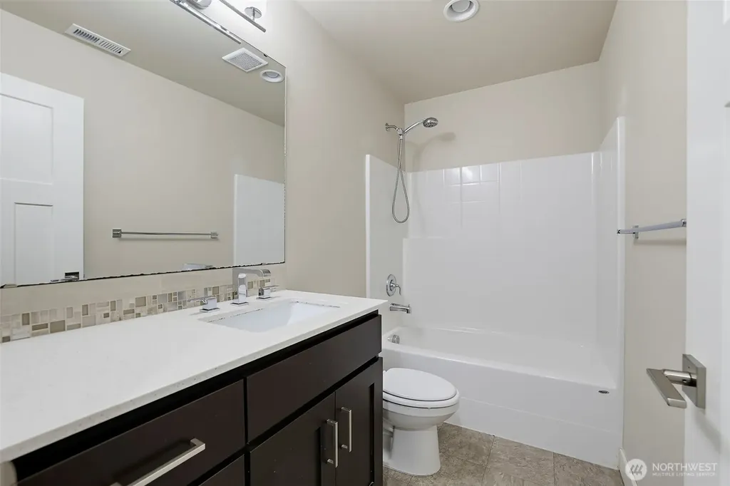 1312 170th Place SW Lynnwood WA 98037