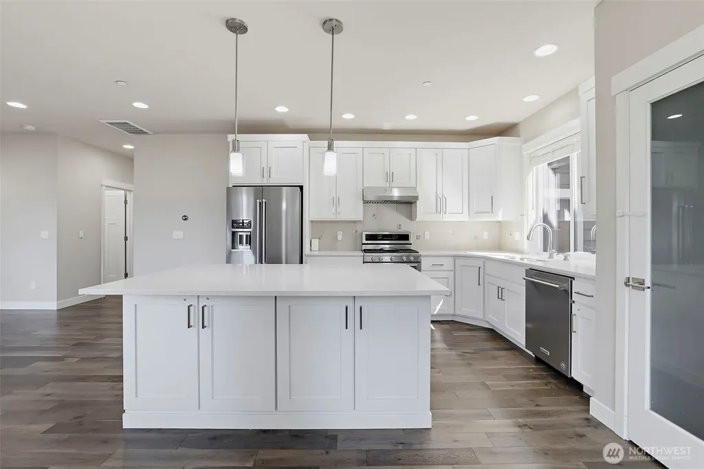 1312 170th Place SW Lynnwood WA 98037