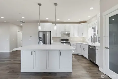 1312 170th Place SW Lynnwood WA 98037