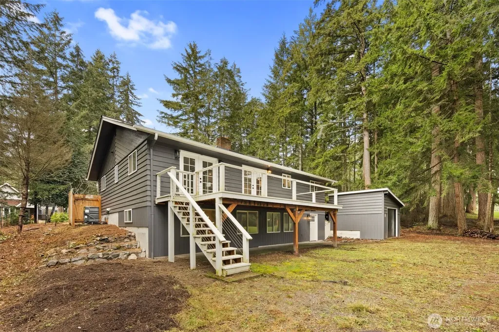 11107 Tahoma Drive Anderson Island WA 98303