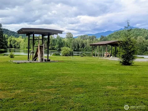 45174 Kimta Loop Concrete WA 98237