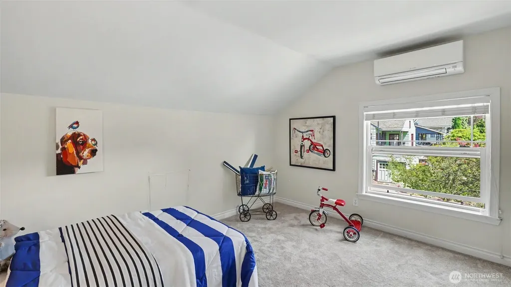 1326 N 40th Street Seattle WA 98103