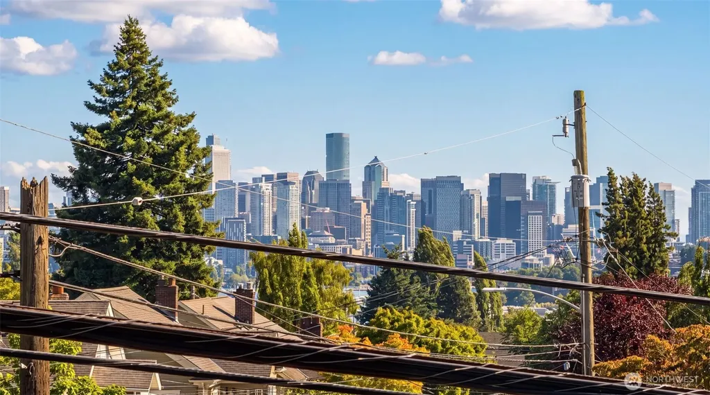1326 N 40th Street Seattle WA 98103